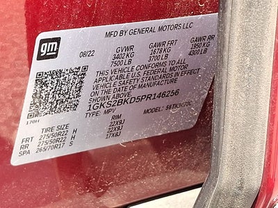 2023 GMC Yukon SLT