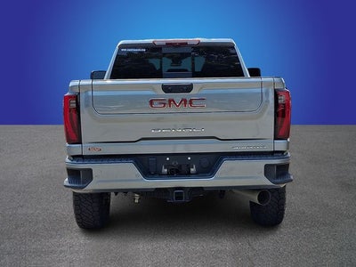 2024 GMC Sierra 2500HD Denali
