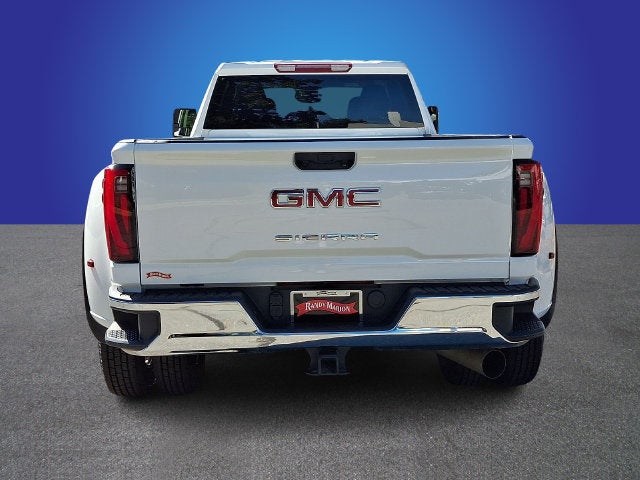 2026 GMC Sierra 3500HD Pro