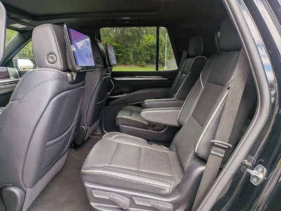 2025 Cadillac Escalade Premium Luxury