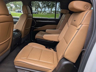2025 Cadillac Escalade ESV Premium
