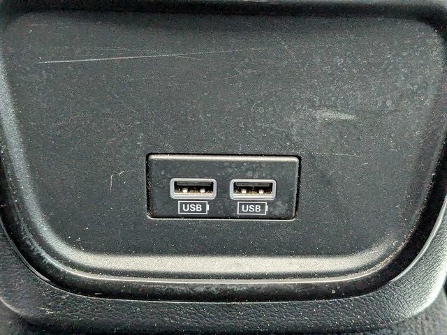 2022 Chrysler 300 S
