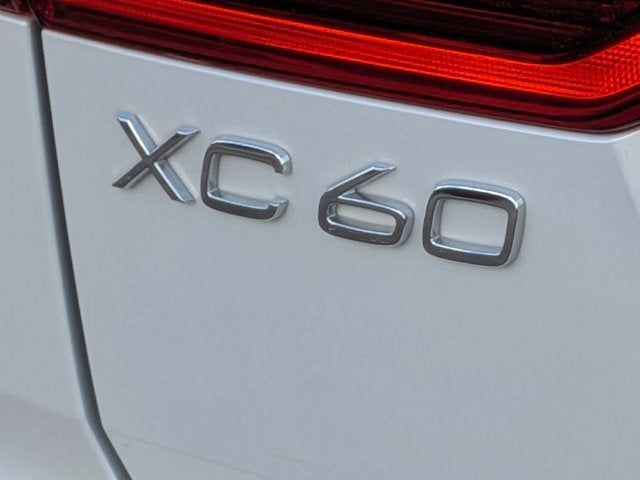 2026 Volvo XC60 Plug-In Hybrid T8 Ultra