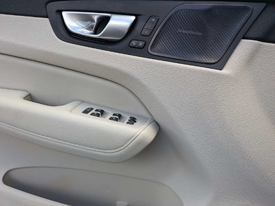 2026 Volvo XC60 Plug-In Hybrid T8 Ultra