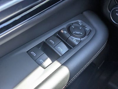 2025 GMC Yukon XL Elevation