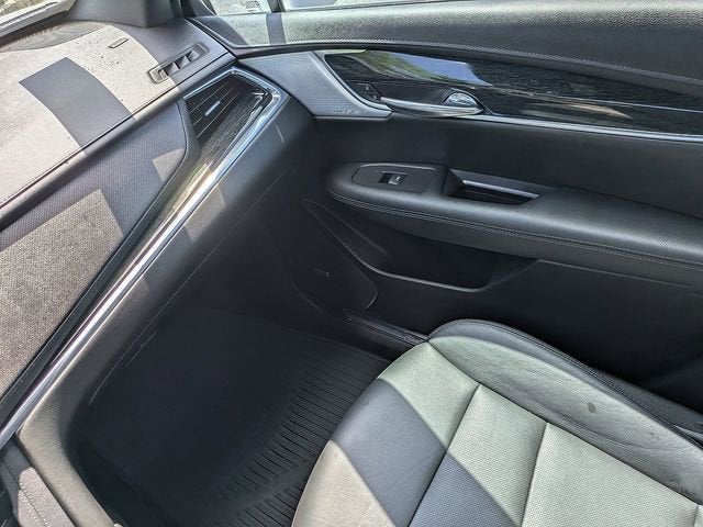 2020 Cadillac XT5 Premium Luxury FWD