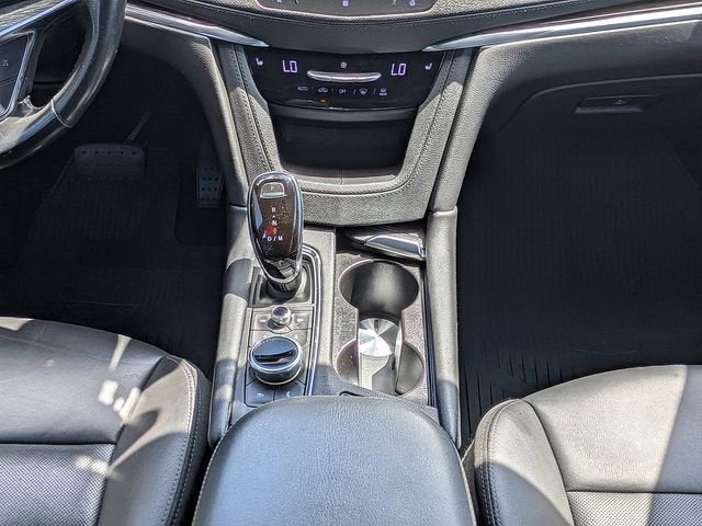 2020 Cadillac XT5 Premium Luxury FWD