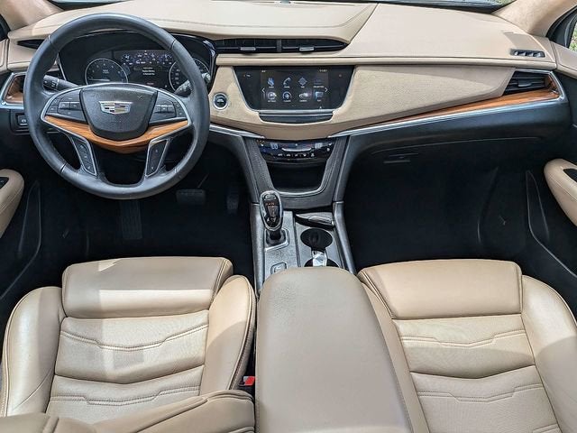 2017 Cadillac XT5 Platinum AWD