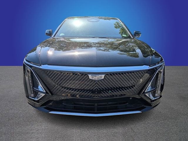 2024 Cadillac LYRIQ Luxury 3