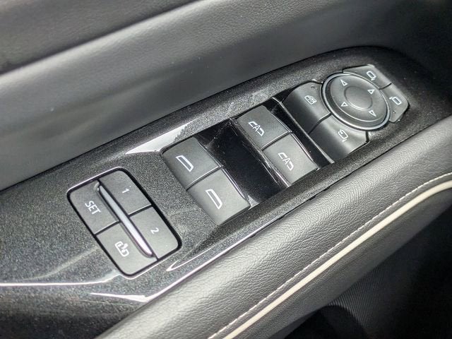 2023 Cadillac Escalade ESV Premium Luxury