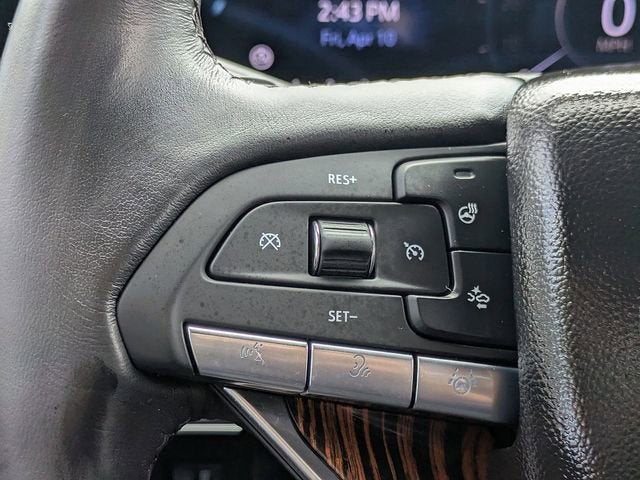 2023 Cadillac Escalade ESV Premium Luxury