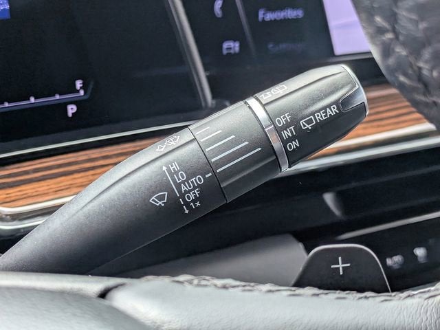 2023 Cadillac Escalade ESV Premium Luxury