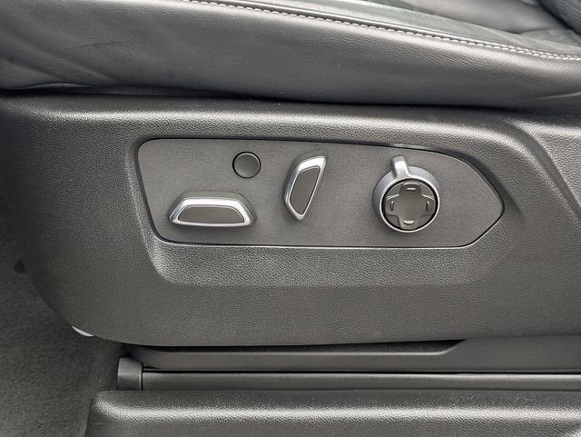 2024 Cadillac Escalade ESV Premium Luxury Platinum
