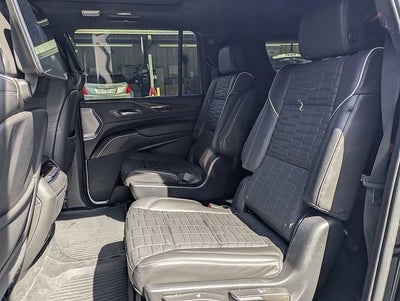 2024 Cadillac Escalade ESV Sport Platinum