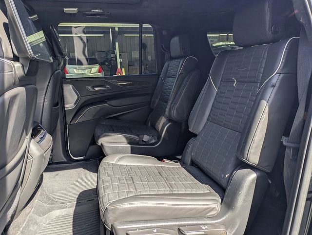 2024 Cadillac Escalade ESV Sport Platinum