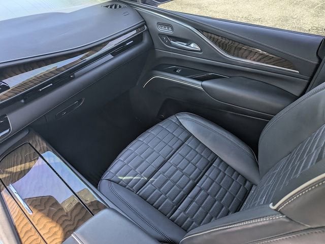 2024 Cadillac Escalade ESV Sport Platinum