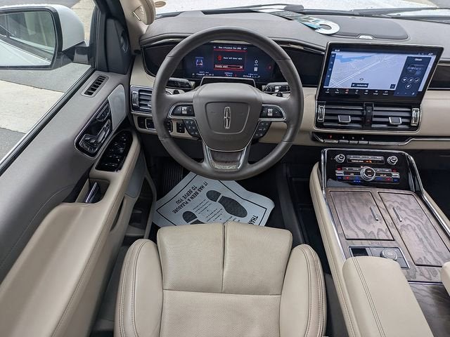 2022 Lincoln Navigator Reserve