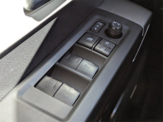 2023 Toyota Sequoia SR5