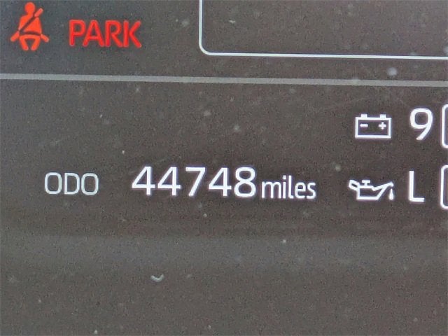 2023 Toyota Sequoia SR5