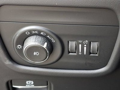 2022 Jeep Grand Cherokee Summit Reserve