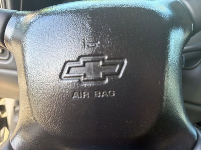 2001 Chevrolet Silverado 3500 HD LS