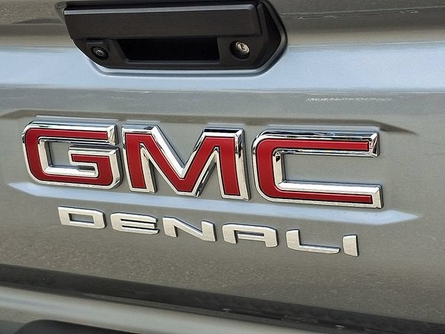2025 GMC Canyon Denali