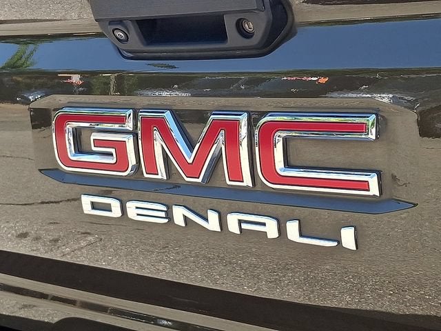 2023 GMC Canyon 4WD Denali