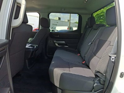 2024 Toyota Tundra 4WD SR5