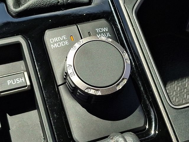 2024 Toyota Tundra 4WD SR5