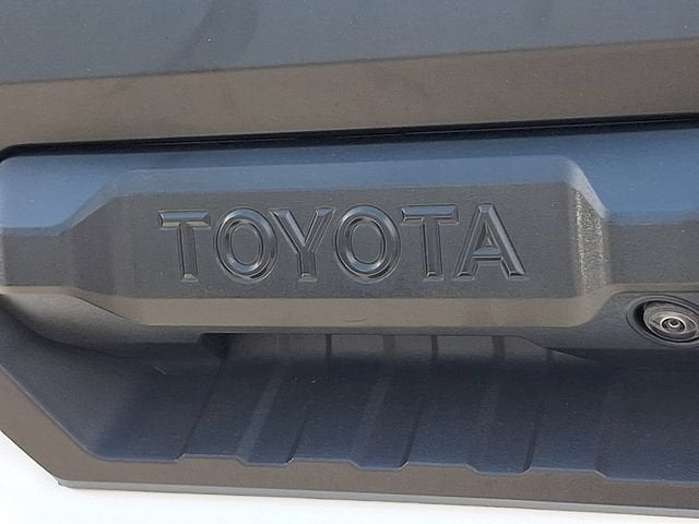 2024 Toyota Tundra 4WD SR5