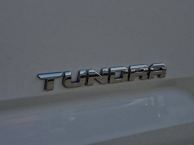 2024 Toyota Tundra 4WD SR5