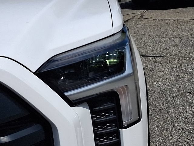 2024 Toyota Tundra 4WD SR5