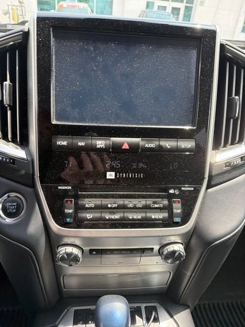2019 Toyota Land Cruiser 4DR 4WD