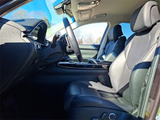 2022 Genesis GV70 2.5T