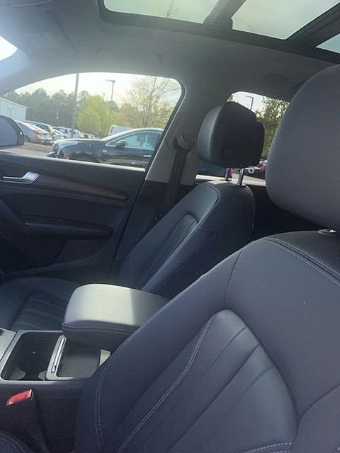 2022 Audi Q5 S line Premium