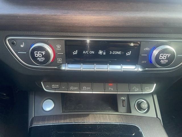 2022 Audi Q5 S line Premium