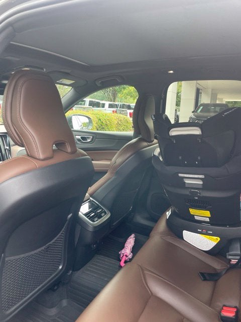 2022 Volvo XC60 Inscription