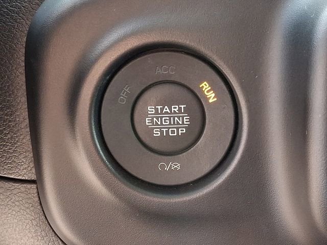 2023 Jeep Wrangler 4-Door Sahara Altitude 4x4