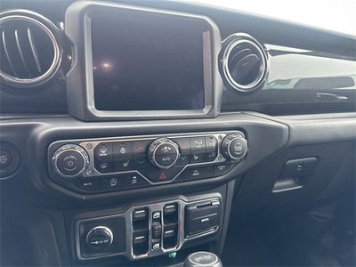 2023 Jeep Wrangler 4-Door Sahara Altitude 4x4