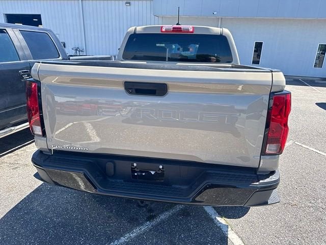 2024 Chevrolet Colorado WT