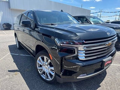 2022 Chevrolet Suburban High Country
