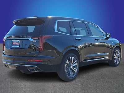 2025 Cadillac XT6 Premium Luxury