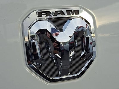 2024 RAM 2500 Tradesman Regular Cab 4x4 8' Box