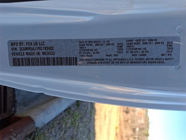 2024 RAM 2500 Tradesman Regular Cab 4x4 8' Box