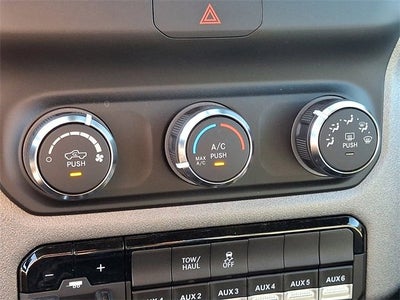 2024 RAM 2500 Tradesman Regular Cab 4x4 8' Box