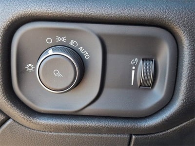 2024 RAM 2500 Tradesman Regular Cab 4x4 8' Box