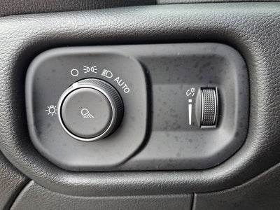 2024 RAM 2500 Tradesman Regular Cab 4x4 8' Box