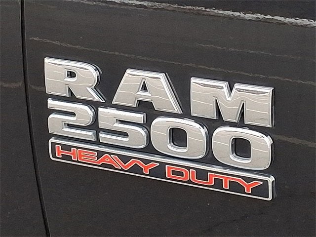 2018 RAM 2500 SLT Crew Cab 4x4 8' Box