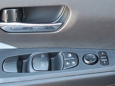 2021 Nissan Kicks SR Xtronic CVT