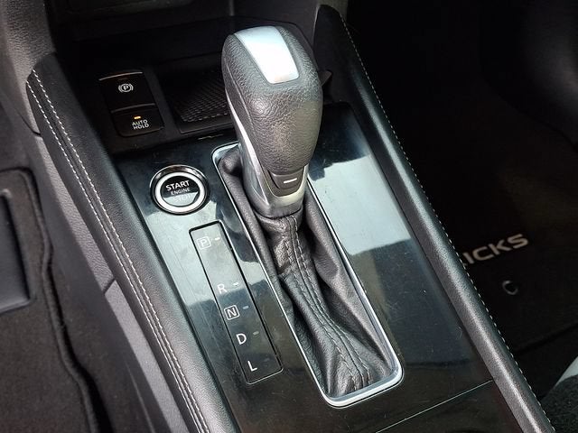 2023 Nissan Kicks SR Xtronic CVT